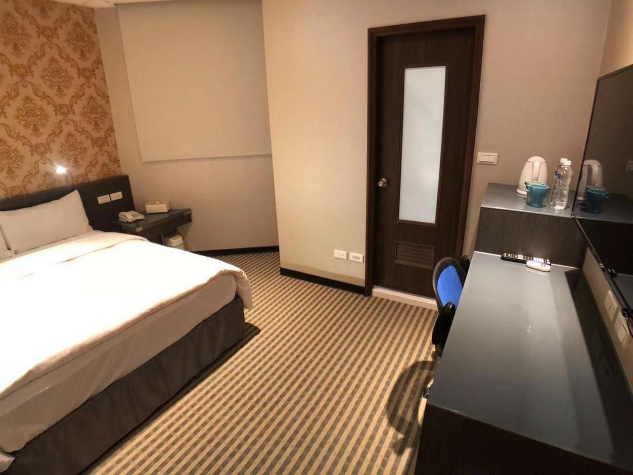 Red 13 Apartment Tajpej Zewnętrze zdjęcie
