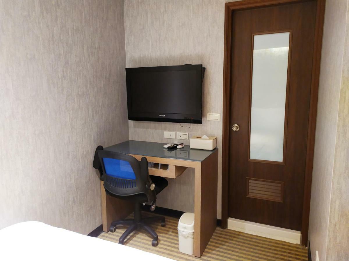 Red 13 Apartment Tajpej Zewnętrze zdjęcie